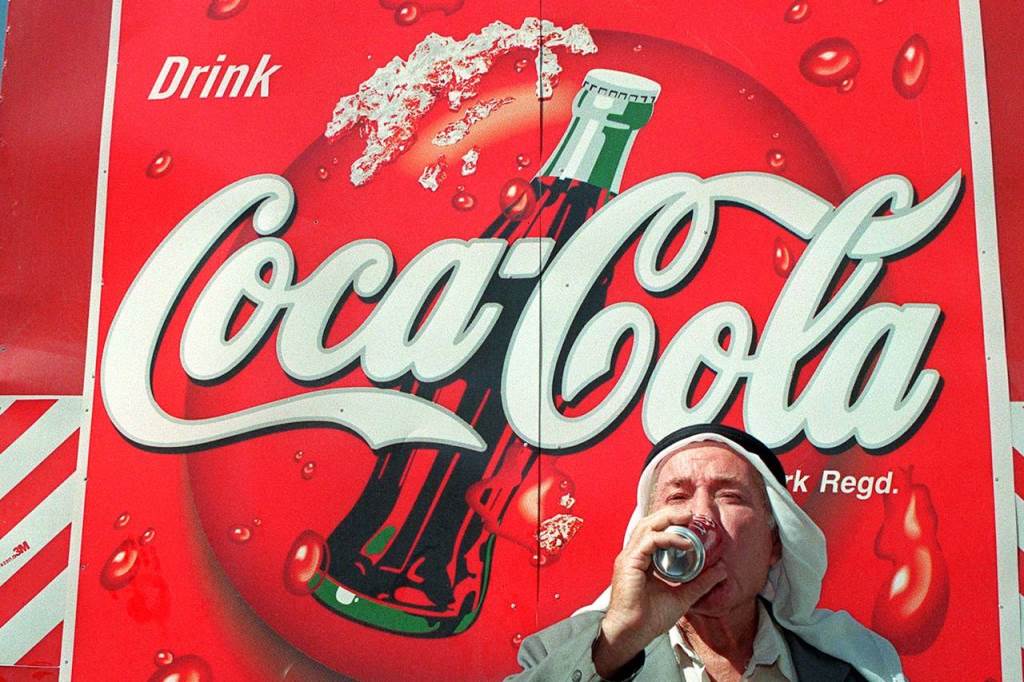 
Coca-Cola открыла завод по розливу напитков в секторе Газа