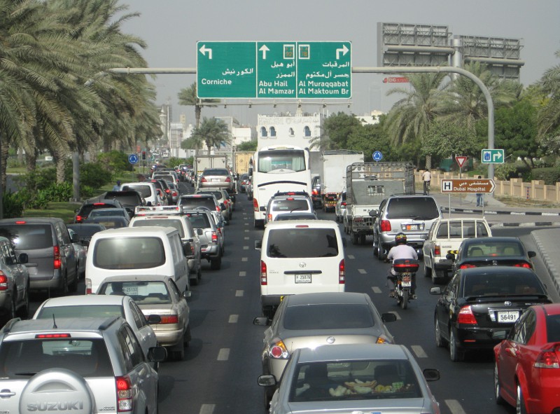 
Власти Дубая предложили, чтобы автомобилями пользовались только богатые