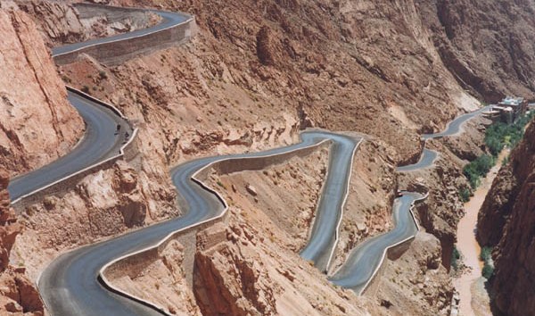 
В Марокко готовят основные маршруты автодорог