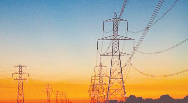 
Вскоре завершится монтаж электросети между Египтом и Саудовской Аравией мощностью 3 тыс. МВт
