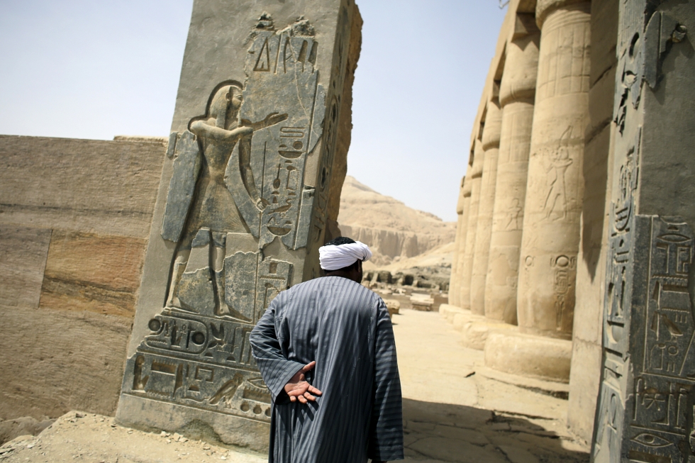 
Количество иностранцев, посещающих Египет, в первом полугодии снизилось на четверть