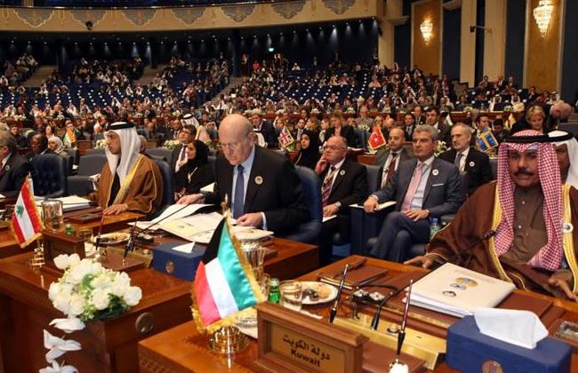 
Кувейт примет третью конференцию стран-доноров для Сирии 31 марта
