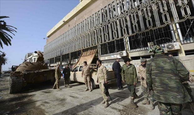 
СМИ: боевики захватили $100 млрд в ЦБ Ливии