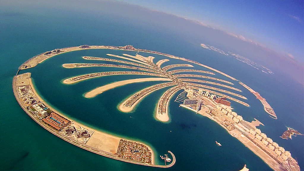 
Дубай объявил о планах создать курорт стоимостью $1,7 млрд на двух рукотворных островах