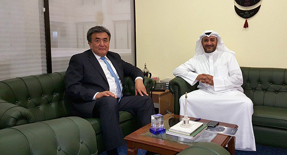 
КР ведет переговоры с Кувейтом о реконструкции дороги вокруг Иссык-Куля