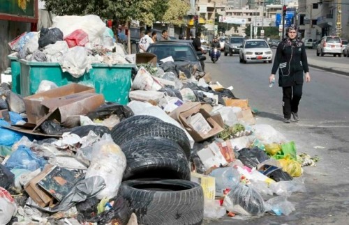 
Власти Ливана нашли решение "мусорного" кризиса
