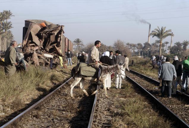 
Железная дорога: остановка движения поездов на линии Каир-Танта