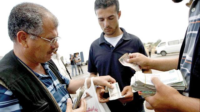 
Египет: Борьба с черным рынком валюты