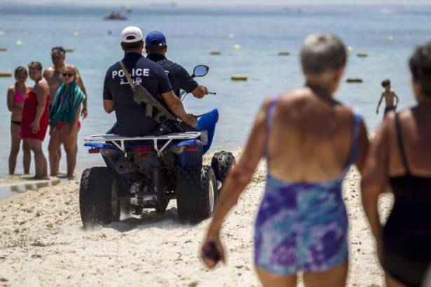 
Власти Туниса усилили меры безопасности в сфере туризма