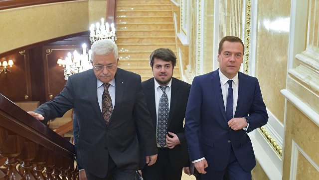 
Медведев подпишет соглашение об инвестициях с Палестиной