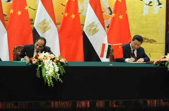 
Египет заключил с Китаем 18 сделок в различных секторах
