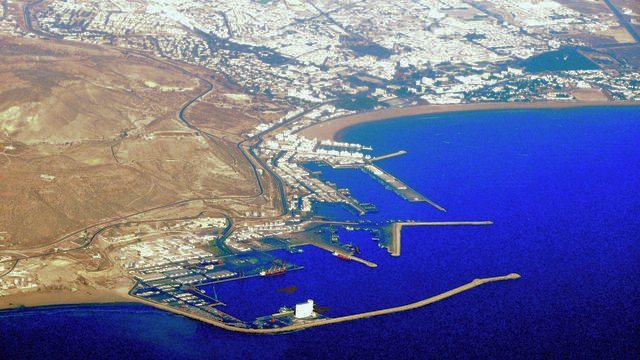 
Успех порта в Танжере подталкивает правительство к новым начинаниям
