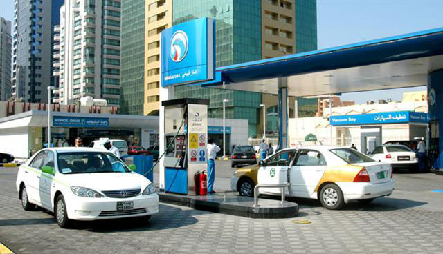 
Цены на топливо в ОАЭ выросли на четверть