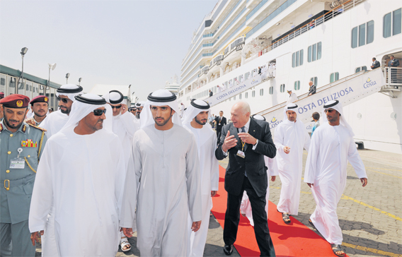 
Наследный принц Дубая принял участие в открытии круизного терминала в ОАЭ