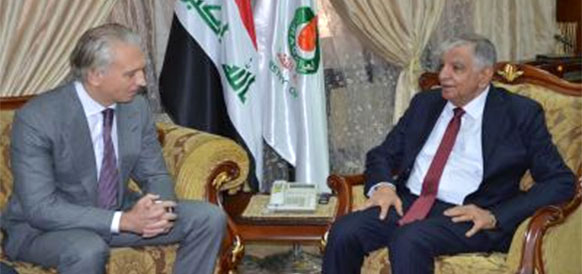 
Глава Миннефти Ирака поговорил с приехавшим в г Багдад главой Газпром нефти А. Дюковым