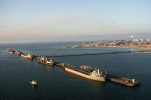 
На иранском нефтяном терминале острова Харг готово 9 причалов для погрузки танкеров