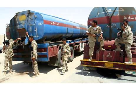 
Ирак остановил автотранспортный экспорт нефти в Иорданию