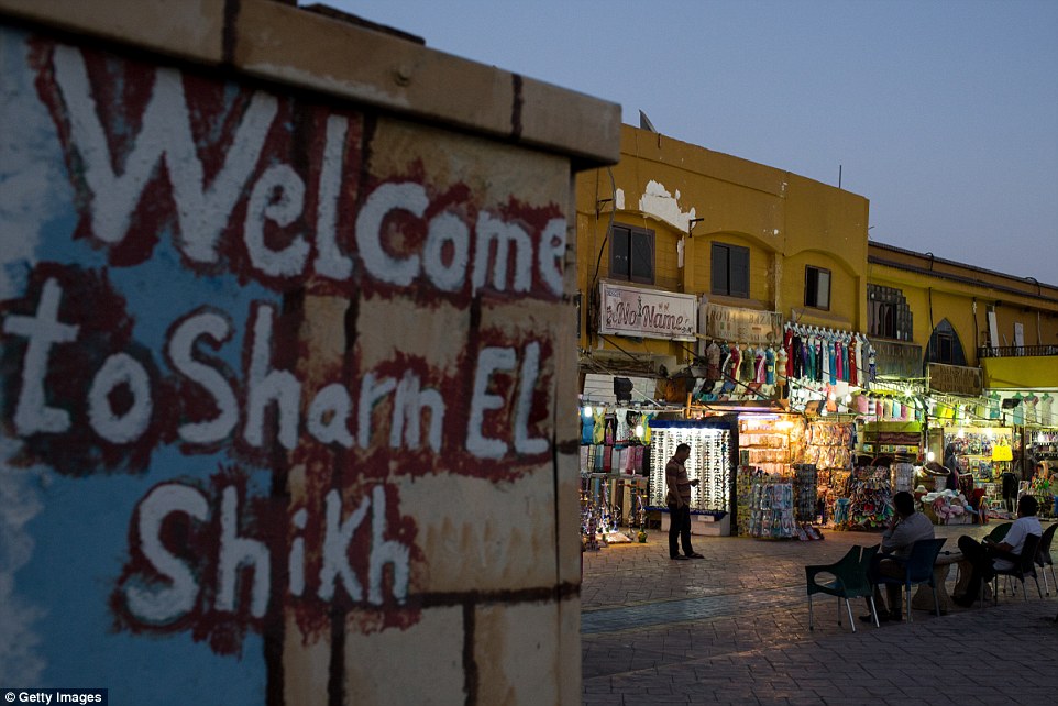 
Отели Шарм-эль-Шейха и Хургады загружены лишь на треть