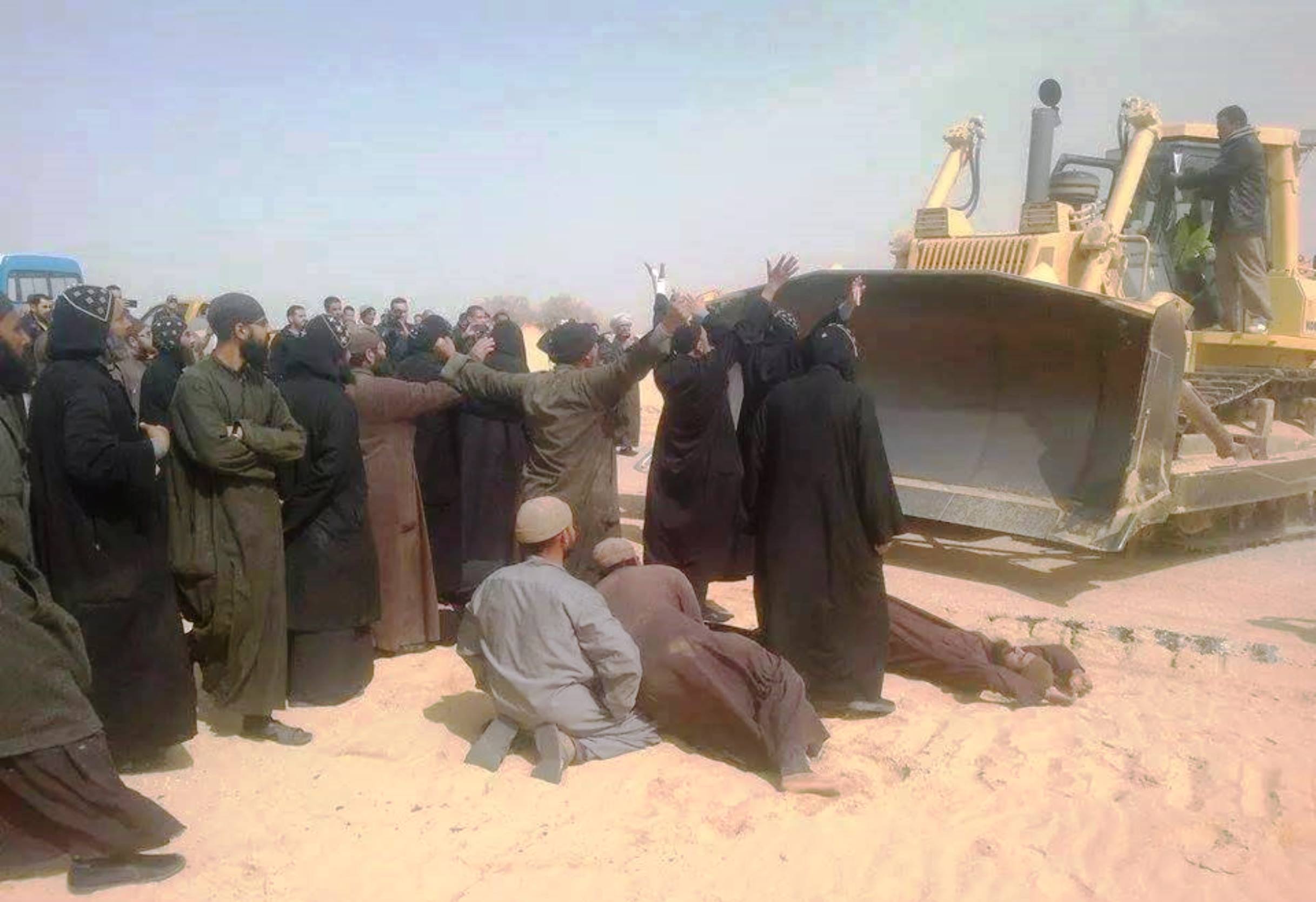 
Египет: строительство дороги угрожает монастырю св. Макария Великого