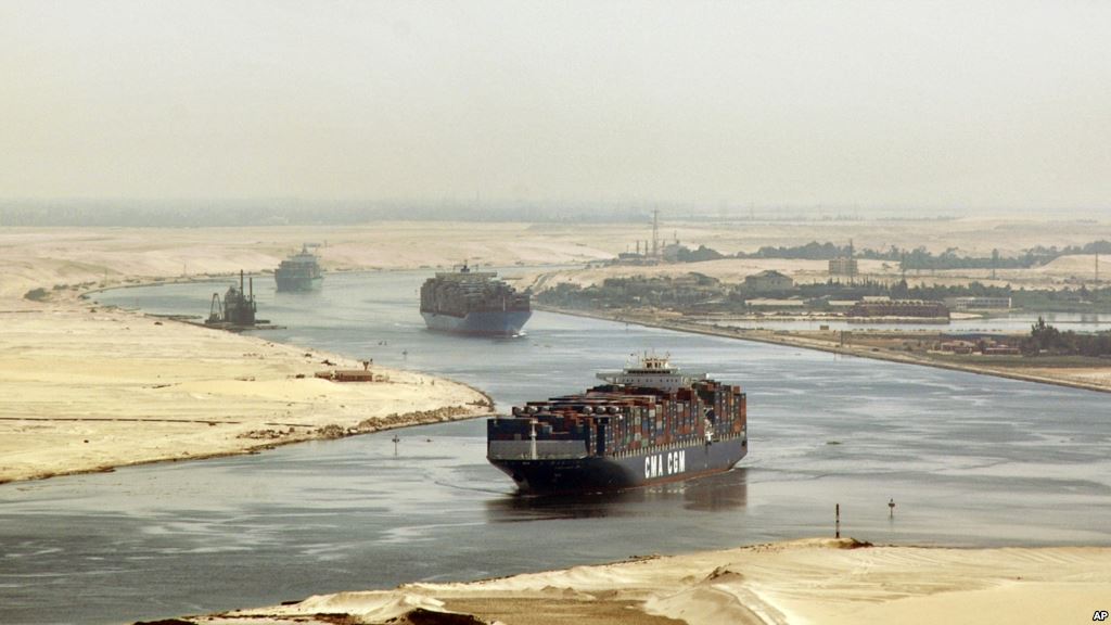 
Новый Суэцкий канал: нефтетранзитные тарифы не повысятся