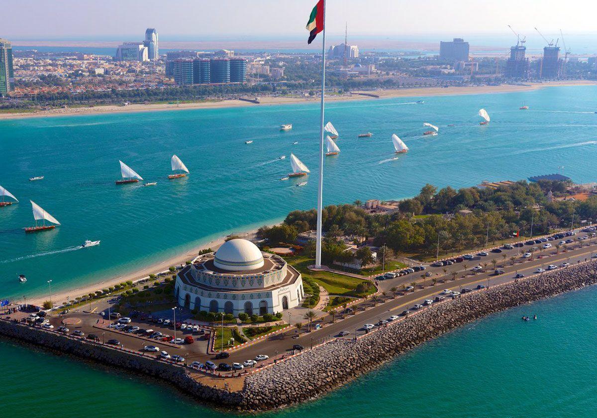 
Абу-Даби создает первый в мире специальный суд для туристов