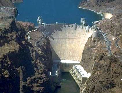 
Таджикистан призвал Саудовскую Аравию инвестировать в Рогунскую ГЭС
