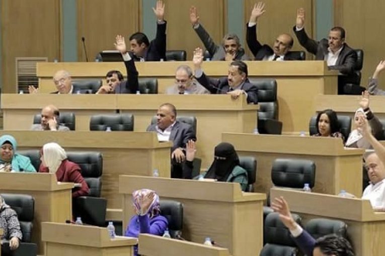 
Иорданский парламент допустил Израиль к инвестициям в национальный фонд
