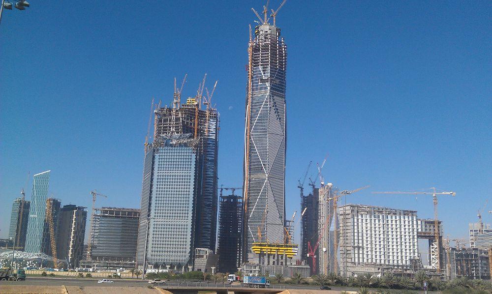 
В Саудовской Аравии завершается строительство небоскреба CMA Tower