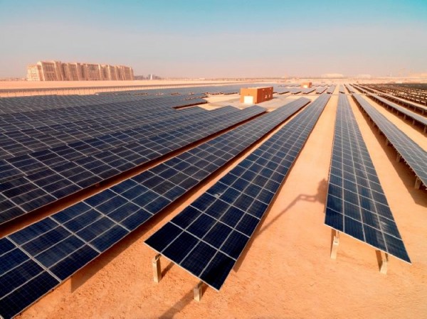 
Власти Дубаи планируют покрывать 15% электроэнергии города за счет солнца