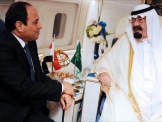
Саудовский король вызвал главу Египта в свой самолет