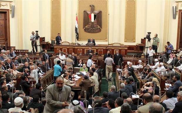 
В Египте поменяют девять министров
